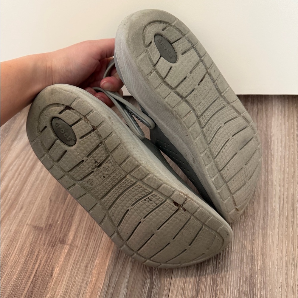 CROCS Men's Perforated Gray Clogs - Picture 5 of 7